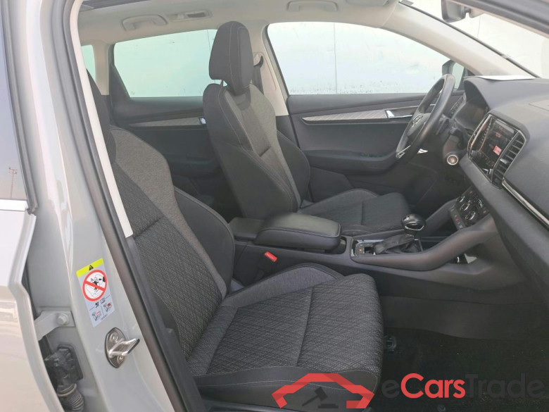 SKODA Karoq / 2021 / 5P / todoterreno 1.5 TSI 110kW (150CV) DSG ACT Ambition #6