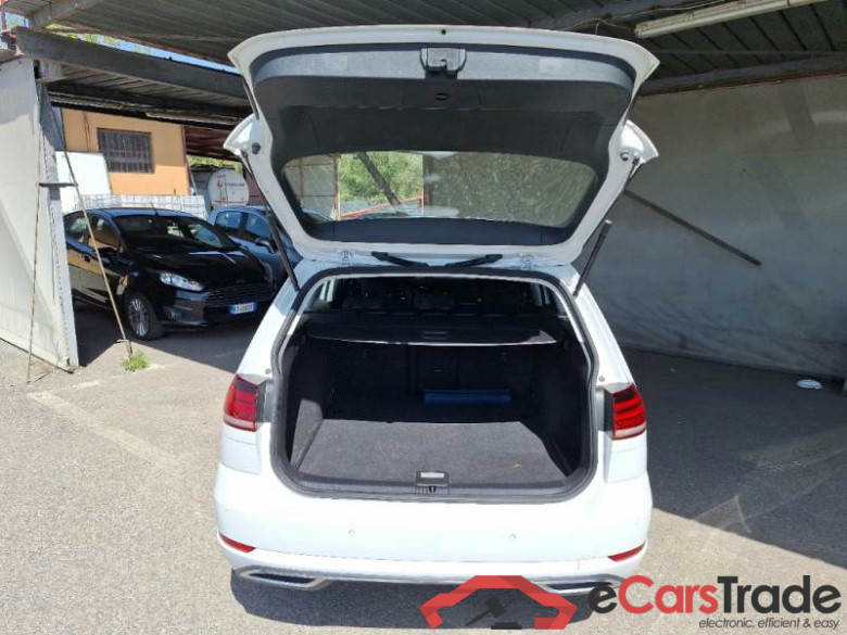 VOLKSWAGEN GOLF VARIANT / 2017 / 5P / STATION WAGON 2.0 TDI EXECUTIVE DSG BMT #5