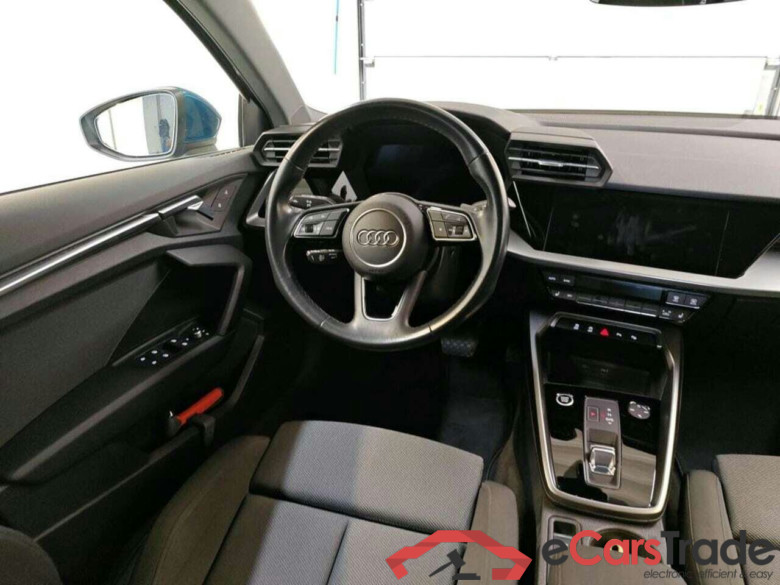 AUDI A3 Sportback 30 TFSI Adv edition #3