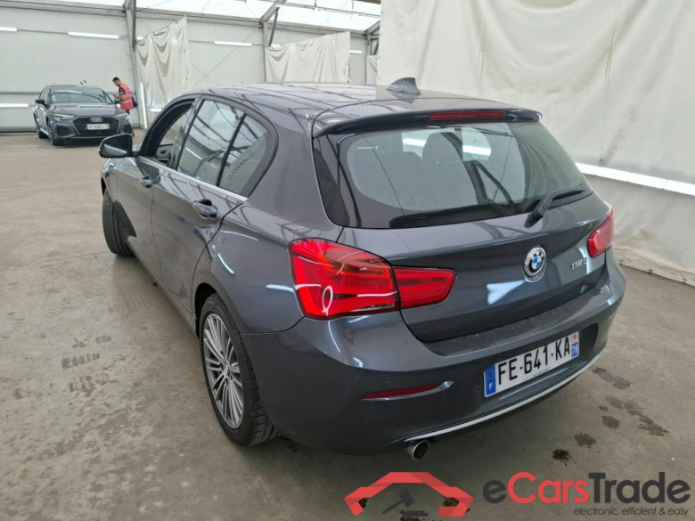 Série 1 Berline 118d UrbanChic 2.0 150CV BVA8 E6 #2