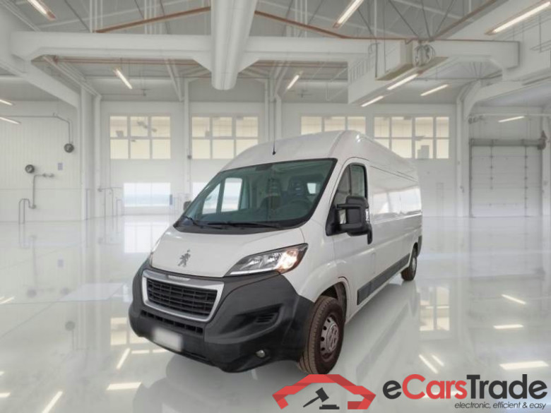 PEUGEOT BOXER / 2014 / 4P / FURGONE 333 L3H2 2.0 BLUEHDI 130CV