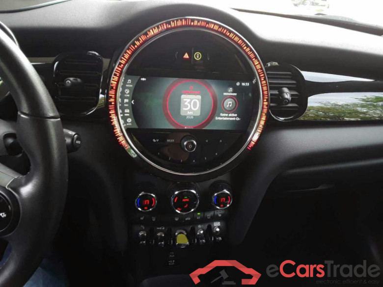 MINI Mini 3-trg. (F56)(2013->) DE - LimS3 SE, Cooper SE Classic Trim, (Facelift 2) 2021 - 2024 #4