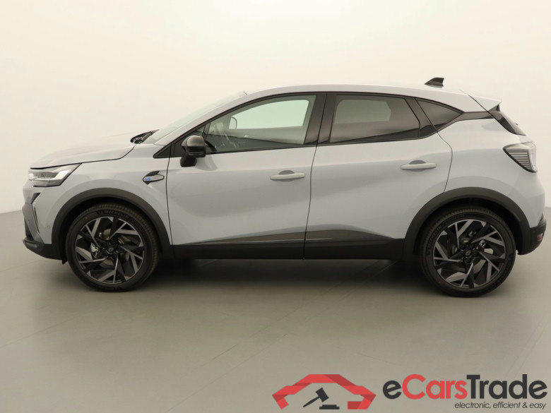 Renault Captur Esprit Alpine 1.8 Hybrid Electric/Gasoline 162hp #4