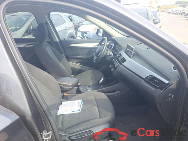 BMW X1 / 2019 / 5P / todoterreno sDrive18dA Corporate #6