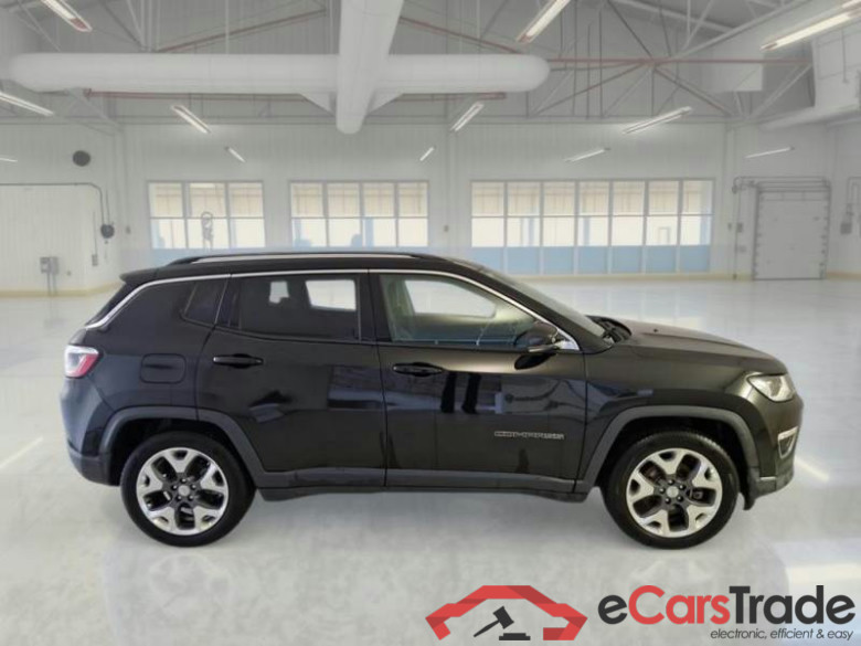 JEEP COMPASS / 2017 / 5P / SUV 1.6 MJET II 88KW LIMITED #6