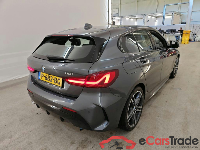 BMW 1 Serie 118iA M Sport 5d + M Aerodynamica-pakket #2