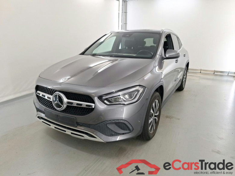 Mercedes GLA 250e Plug-In Hybrid Aut. Pano LED Widescreen Navi 1/2 Sport-Leather KeylessGo Camera Klima PDC ...