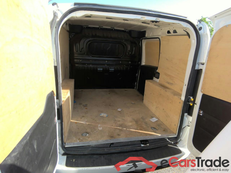 DOBLO CARGO 16M 105 PRO LOUN #5