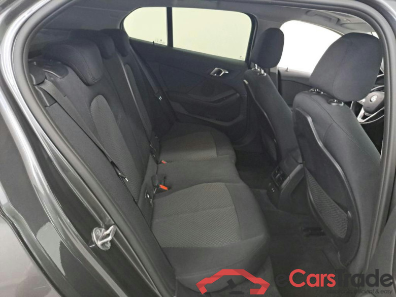 BMW 1 SERIES HATCH 2.0 118DA (110KW) #6