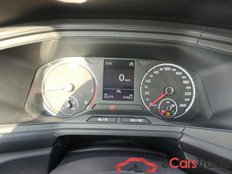 VOLKSWAGEN T-Cross / 2018 / 5P / todoterreno Edition 1.0 TSI 70kW (95CV) #4