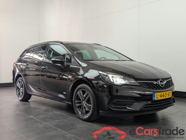 OPEL ASTRA SPORTS TOURER 1.2 Design & Tech #2