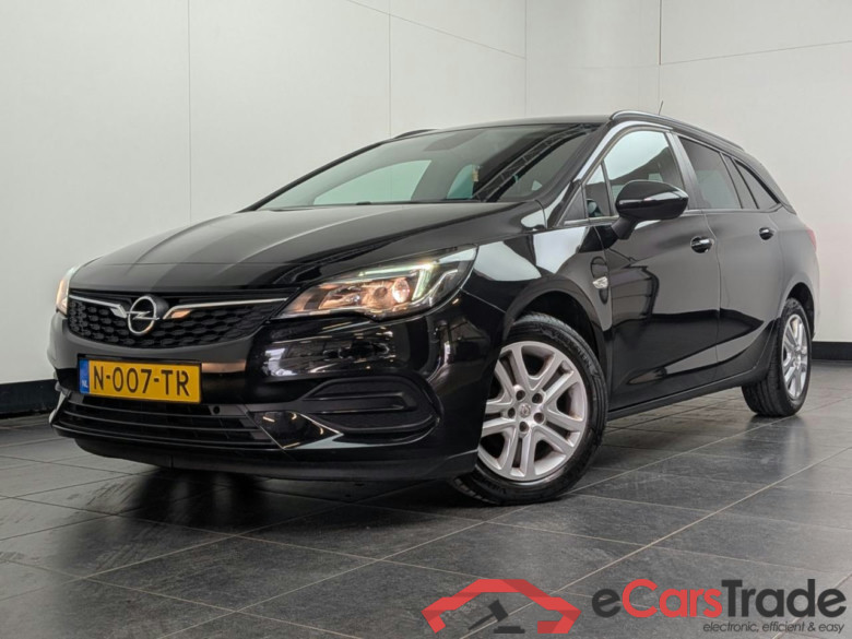 OPEL Astra Sports Tourer 1.2 Edition #1