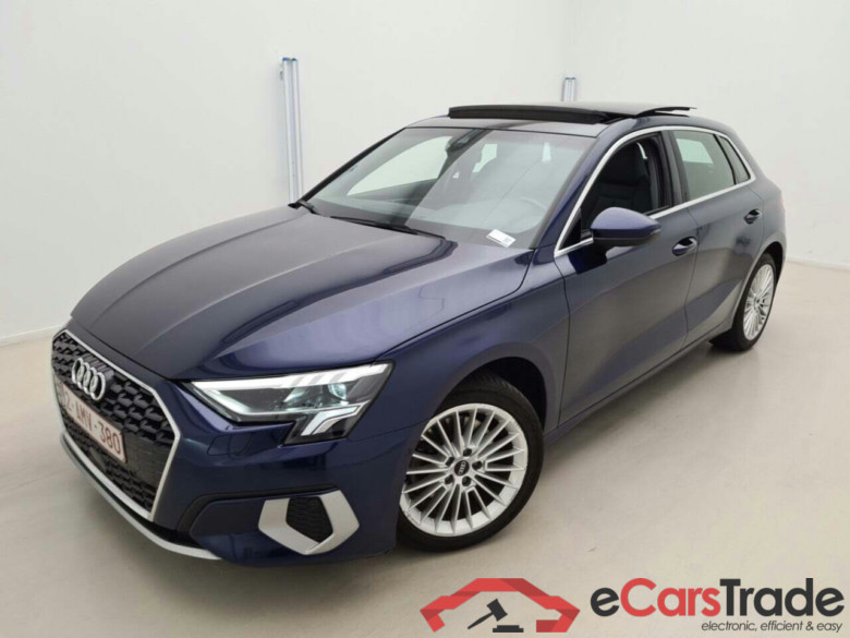 AUDI A3 1.5 35 TFSI S-TRONIC ADVANCED