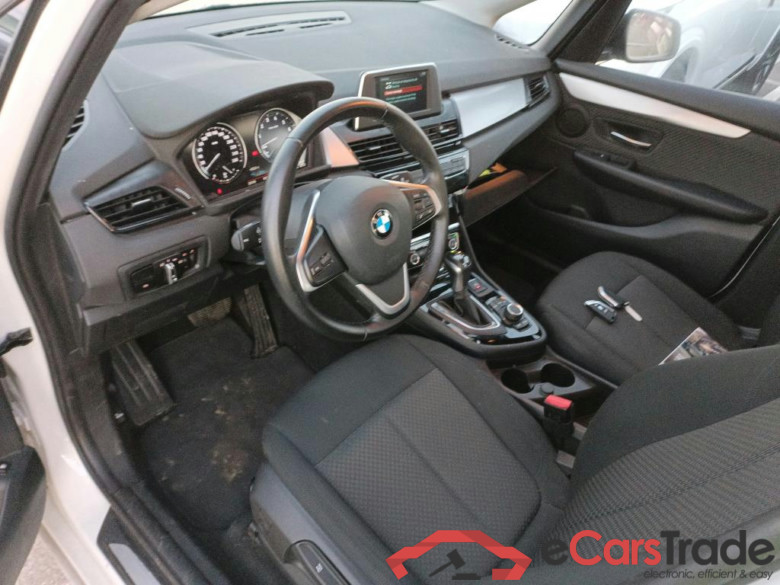 BMW Serie 2 Active Tourer/2018/5P/monovolumen compacto 225xe iPerformance #3