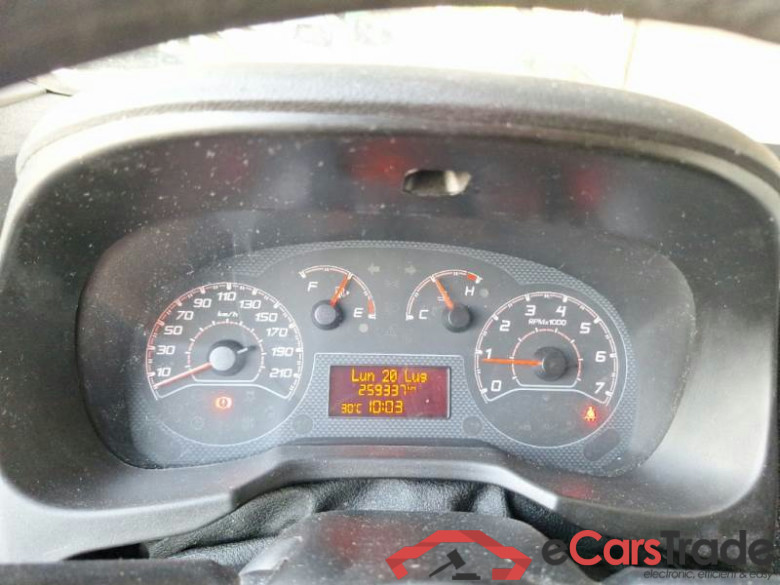 FIAT FIORINO / 2016 / 4P / VETT. FURGONATA 1.3 MULTIJET 80 CV E6 SX #4