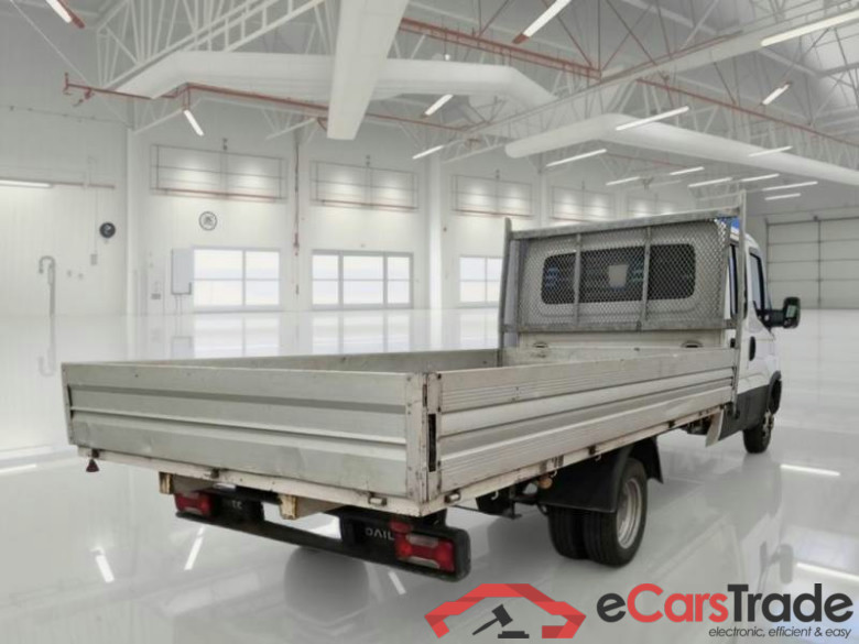 IVECO DAILY / 2019 / 4P / CAB.CABINA DOPPIA 35C16H D 6+1 4100 QUAD-TOR RG #2