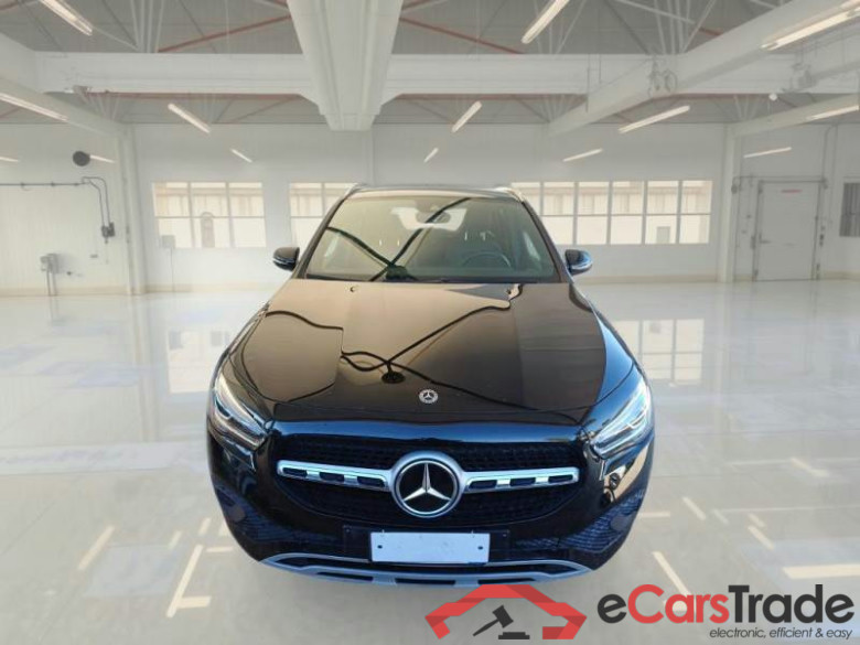 MERCEDES-BENZ GLA / 2020 / 5P / CROSSOVER GLA 250 AUTOMATIC EQ-POWER BUS EXTRA #6