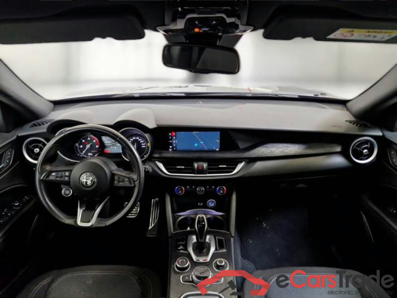 ALFA ROMEO STELVIO / 2017 / 5P / SUV 2.2 TD 160 CV SUPER BUSINESS AT8 RWD #3