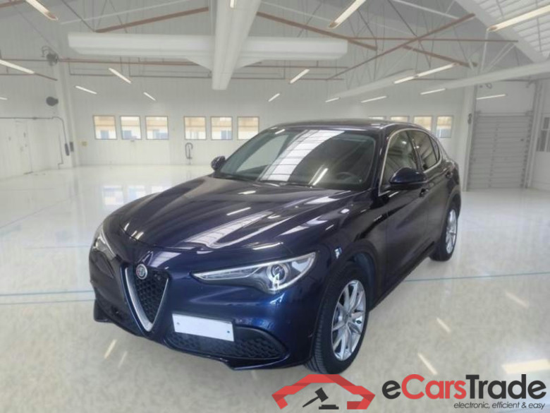 ALFA ROMEO STELVIO / 2017 / 5P / SUV 2.2 TURBO DIESEL 190CV EXECUTIVE AT8 Q4 #1