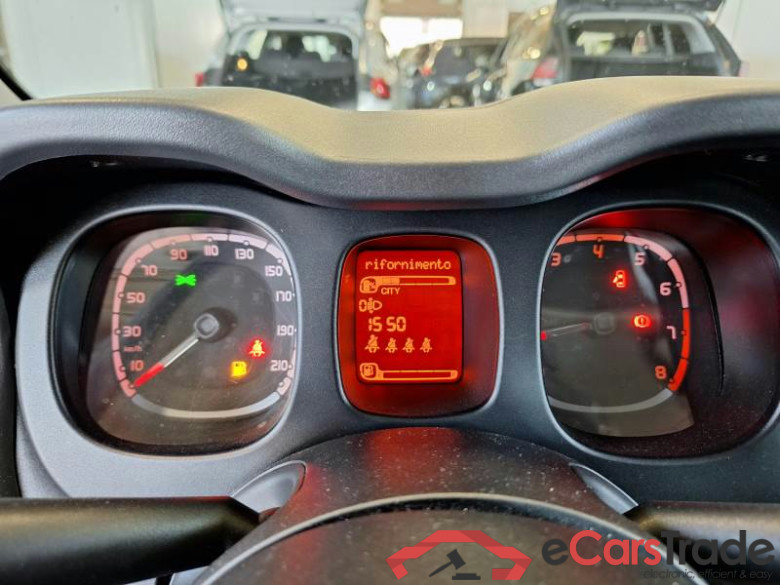 FIAT PANDA / 2011 / 5P / BERLINA 1.0 FIREFLY 70CV SeS HYBRID CITY LIFE #4