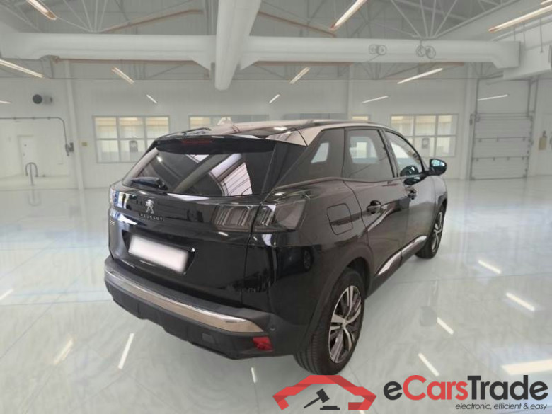 PEUGEOT 3008 / 2020 / 5P / SUV BLUEHDI 130 EAT8 SeS ALLURE #2