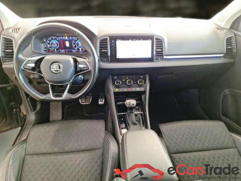 SKODA KAROQ / 2017 / 5P / SUV 2.0 TDI 110KW EVO SCR STYLE DSG 4WD #3
