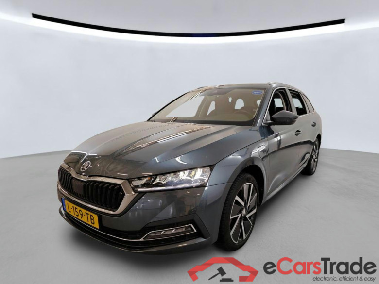 SKODA Octavia Combi 110 kW #1