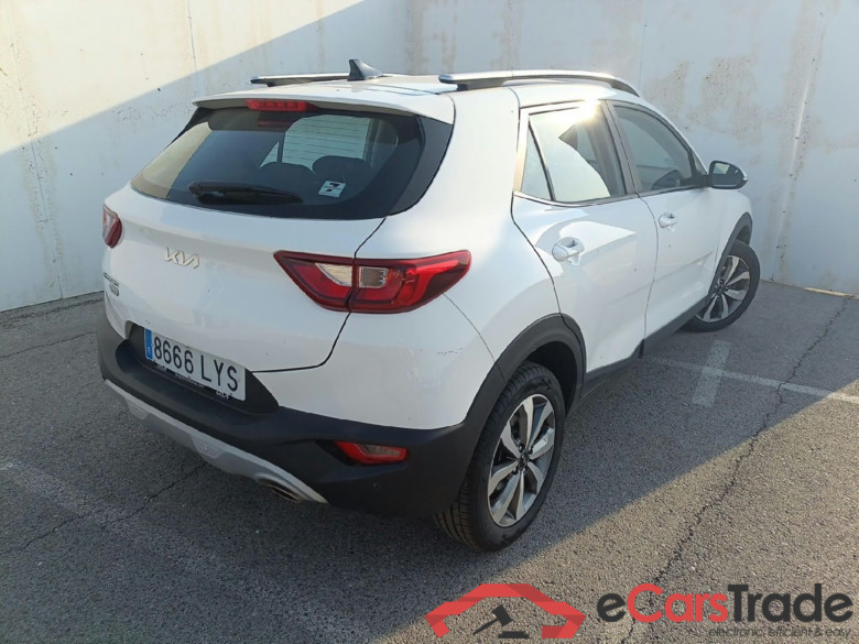 KIA Stonic / 2017 / 5P / todoterreno 1.0 T-GDi 74kW (100CV) MHEV iMT Drive #2