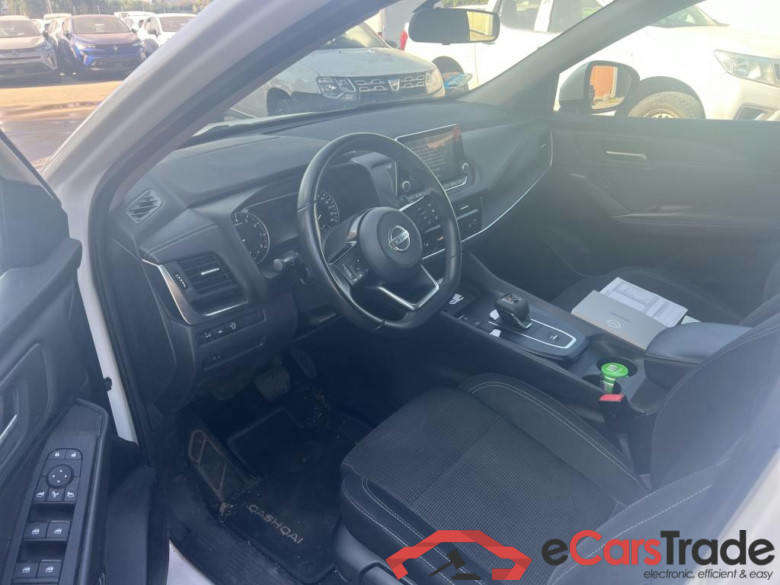 NISSAN QASHQAI / 2021 / 5P / todoterreno DIG-T 116kW (158CV) mHEV Xtronic Acenta (AC2) #3