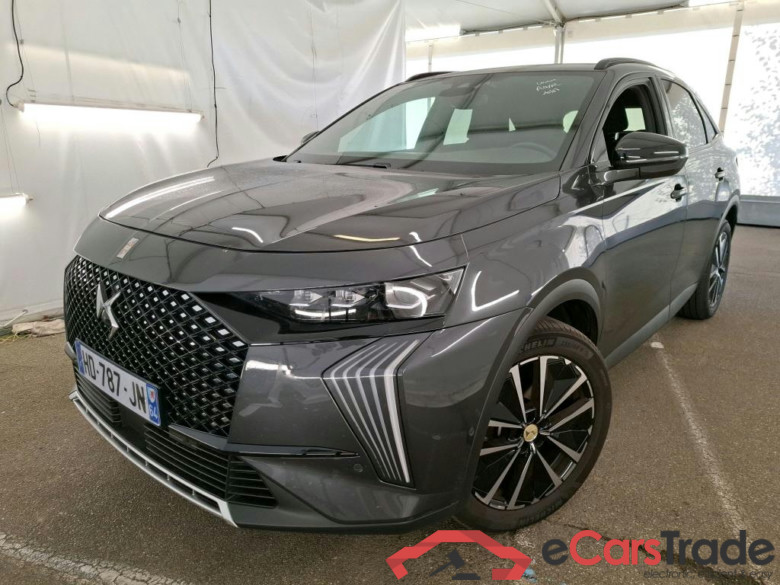 DS 7 Édition France 1.5 BlueHDi 130CV BVA8 6E #1