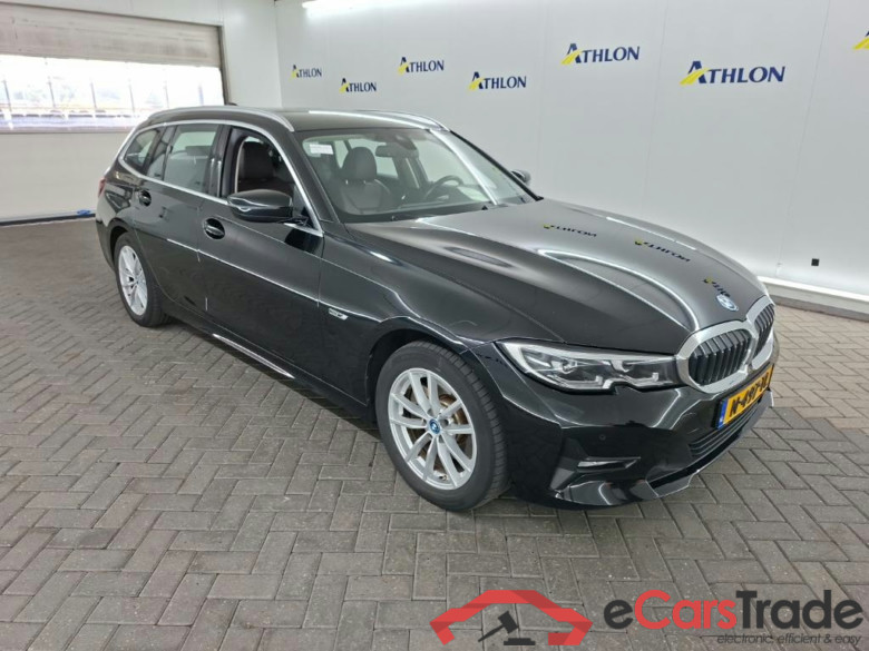 BMW 3-serie Touring 320e Business Edition Plus 5D 150kW #2