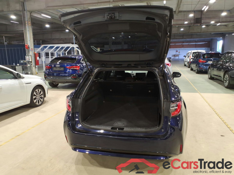 TOYOTA Corolla 1.8 HEV DYNAMIC E-CVT #3
