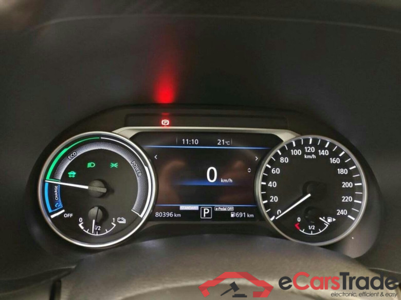 NISSAN JUKE 1.6 Hyb. N-Connecta #6