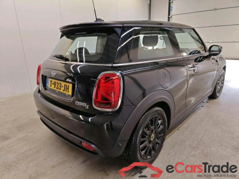 Mini Electric MINI Yours 33 kwh #2