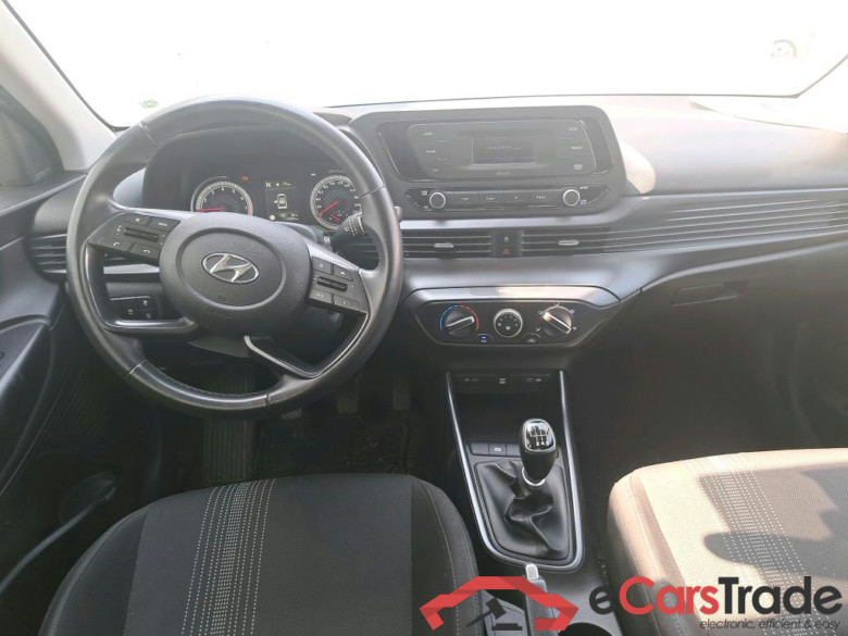 HYUNDAI i20 / 2020 / 5P / berlina con portón 1.0 TGDI 74kW (100CV) 48V Essence #3
