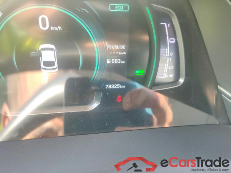 HYUNDAI IONIQ / 2019 / 5P / berlina con portón 1.6 GDI HEV Tecno DCT #5