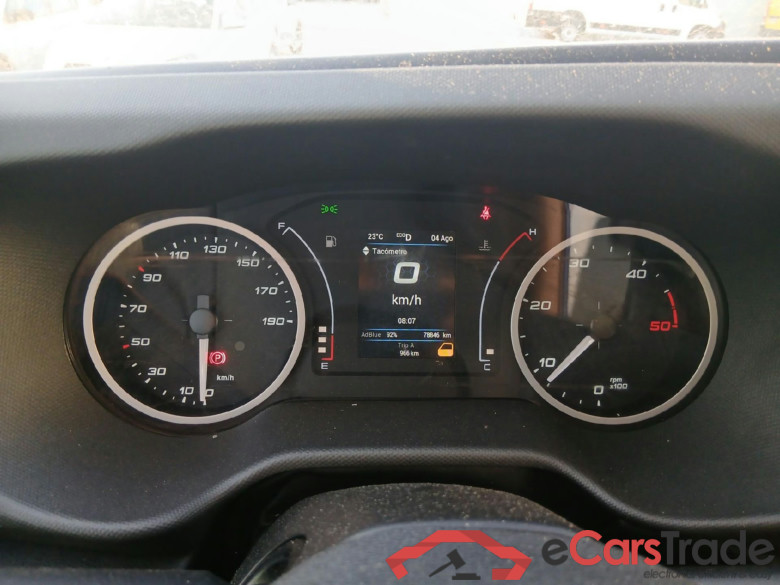 IVECO Daily / 2021 / 4P / furgón 2.3 TD 35S 16 A8 V 3520L/H2 12 M3 #4