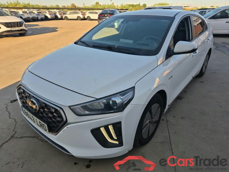 HYUNDAI IONIQ / 2019 / 5P / berlina con portón 1.6 GDI HEV Klass DCT