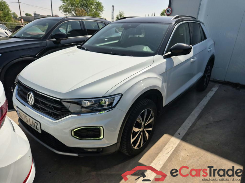 VOLKSWAGEN T-Roc / 2017 / 5P / todoterreno Advance Style 1.0 TSI 85kW (115CV)