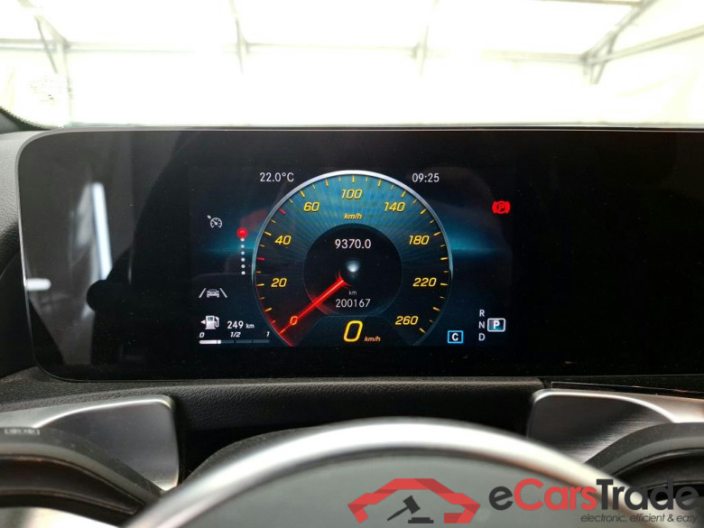 MERCEDES-BENZ GLB / 2019 / 5P / SUV GLB 200 d Business Line #6