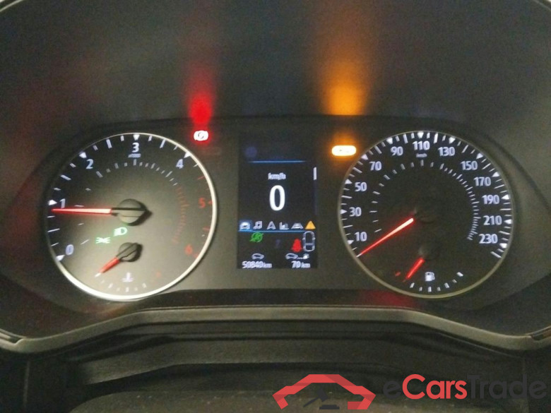 RENAULT Clio / 2019 / 5P / berlina con portón Equilibre Blue dCi 74kW (100CV) #4