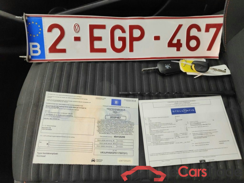 Peugeot 208 1.2 PureTech 100 EAT8 S&S Active Pack 5d #4