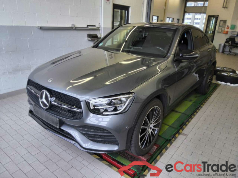 Mercedes-Benz GLC Coupe (BM 253)(11.2016->) DE - SUC5 GLC 200 EU6d, 4Matic AMG Line, (Facelift) 2020 - 2023