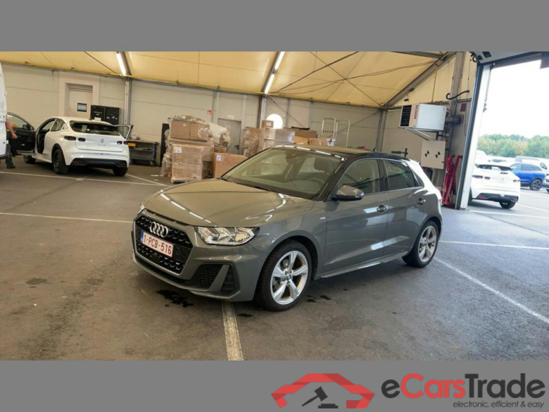 AUDI A1 Sportback 30 TFSI S line S tronic #1
