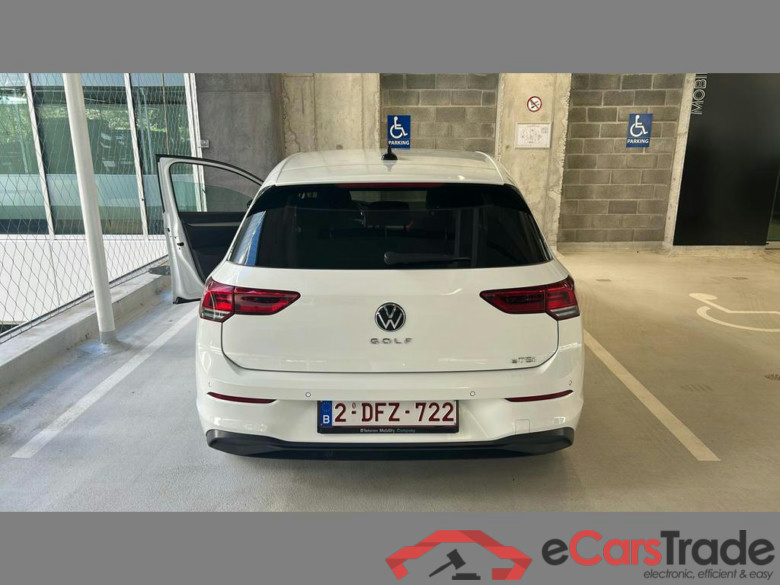 VOLKSWAGEN Golf VIII Golf 1.0 eTSI Life OPF DSG #4