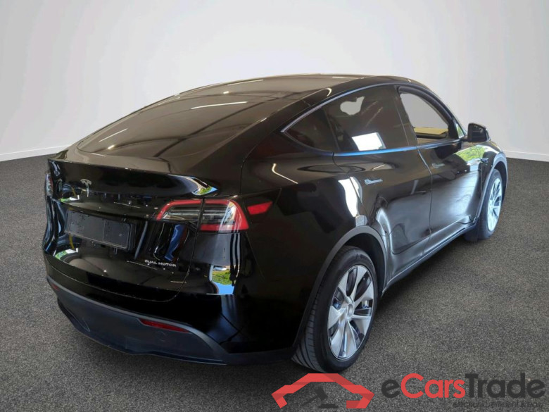 TESLA Model Y Long Range Dual Motor AWD 5d 378kW #3