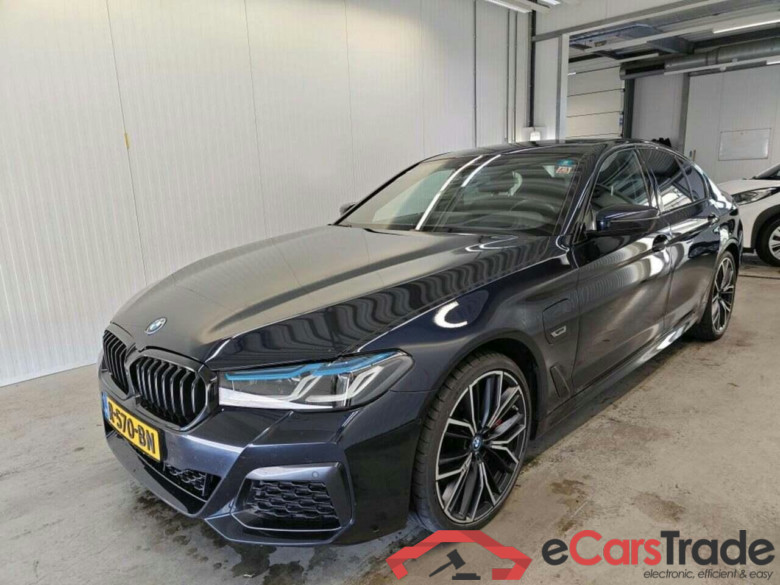 BMW 5-serie 520e Bns Edit.+ #1