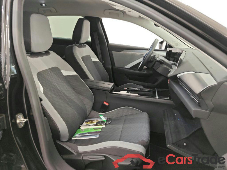 Opel Astra 5-deurs 1.6 turbo PHEV 133kW AT Bus Edition 5d #3