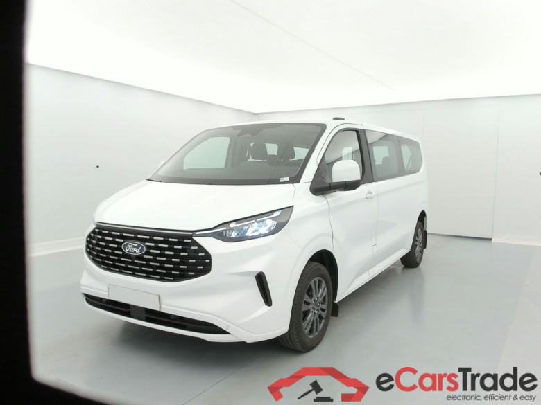 Ford Tourneo Titanium L2H1 320 2.0 EcoBlue 150 ch #3