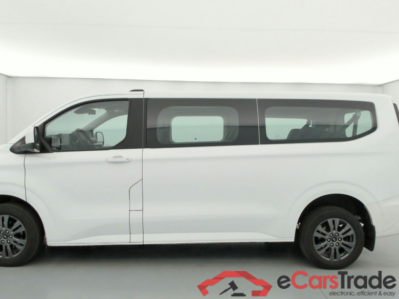 Ford Tourneo Titanium L2H1 320 2.0 EcoBlue 150 ch #4